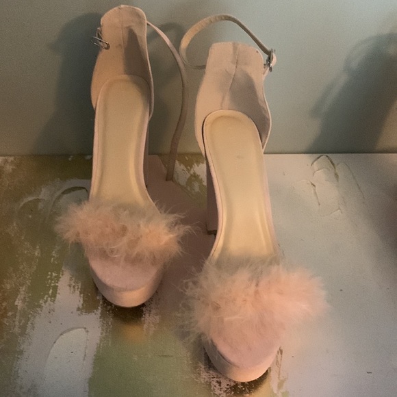 Wild diva size 9 - Picture 2 of 4